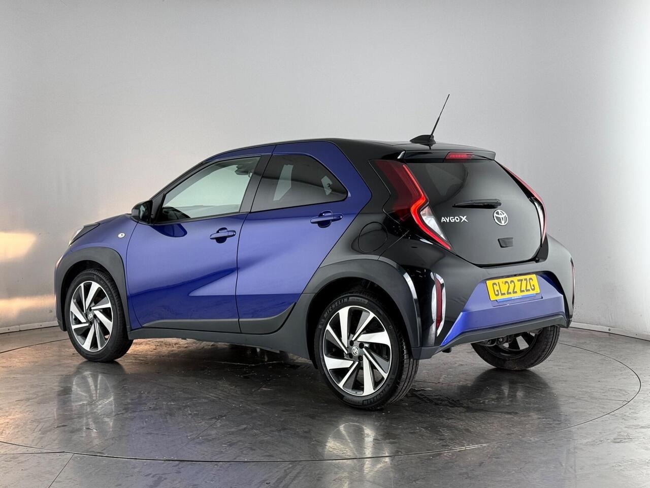 Toyota Aygo X thumbnail Rear Left