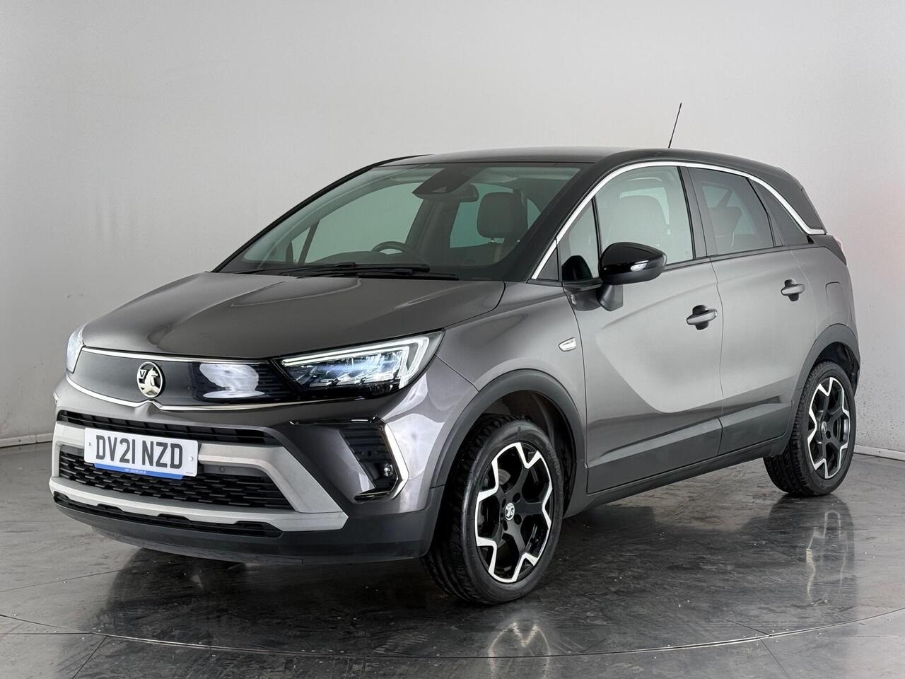 Vauxhall Crossland thumbnail Front Left