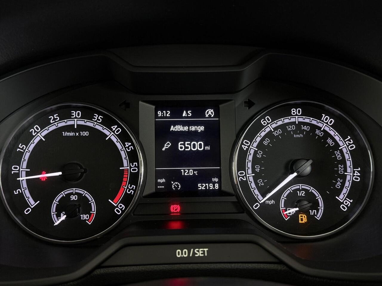 Skoda Octavia thumbnail Driver Instruments