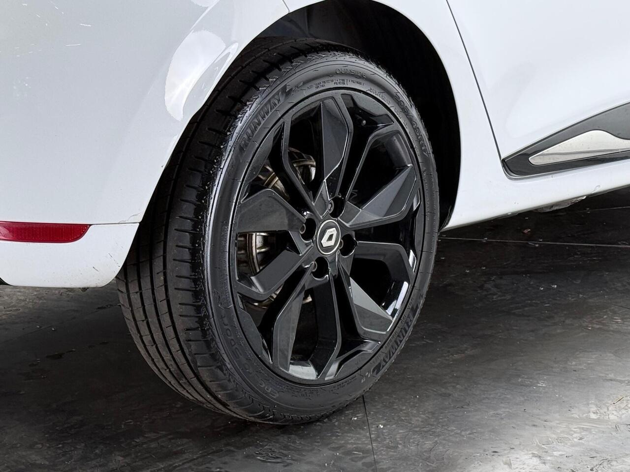 Renault Clio thumbnail Wheel