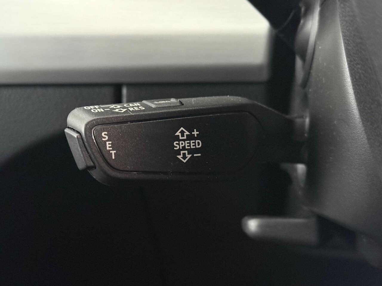 Audi Q5 thumbnail Misc Controls