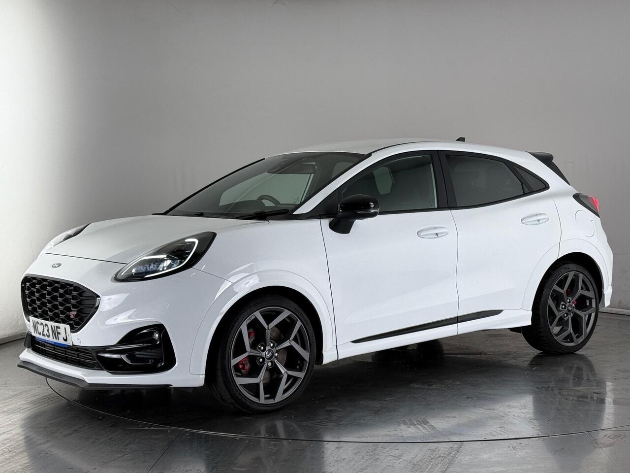 Ford Puma thumbnail Front Left