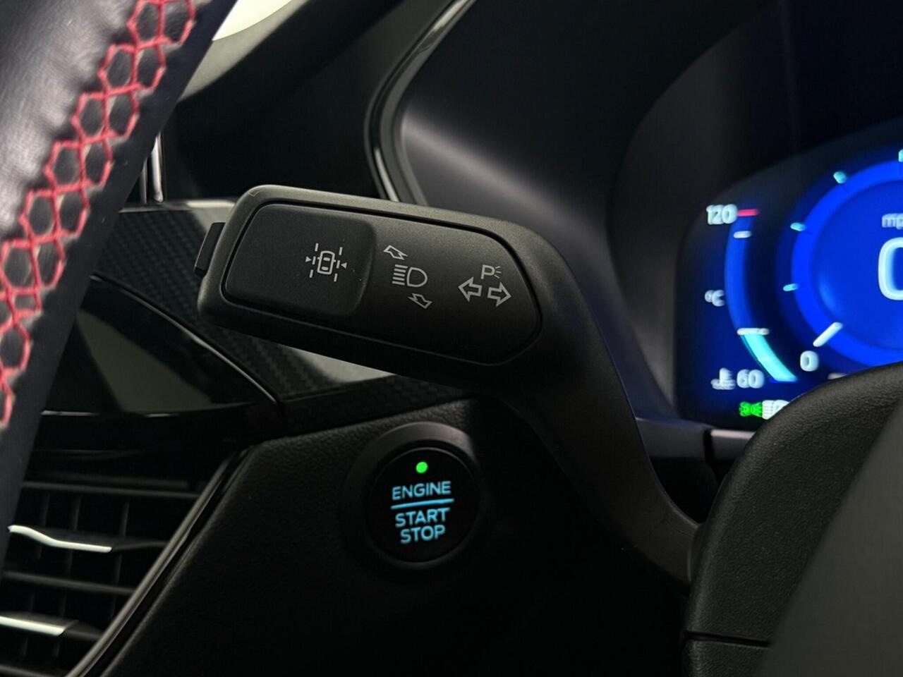 Ford Kuga thumbnail Misc Controls