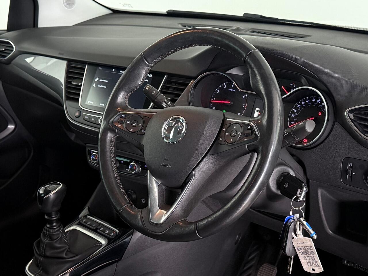 Vauxhall Crossland thumbnail Steering Wheel