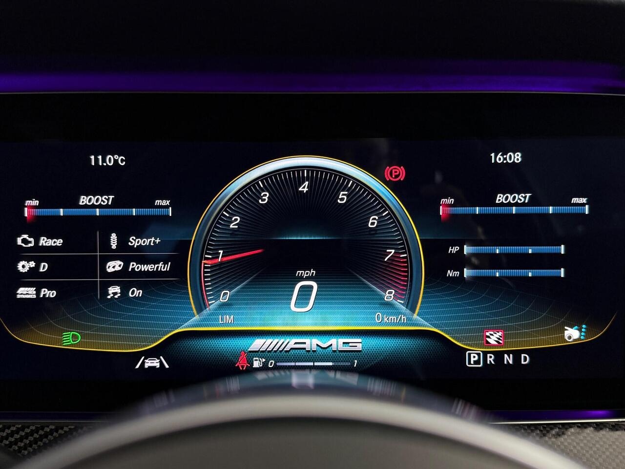 Mercedes-Benz AMG GT thumbnail Driver Instruments