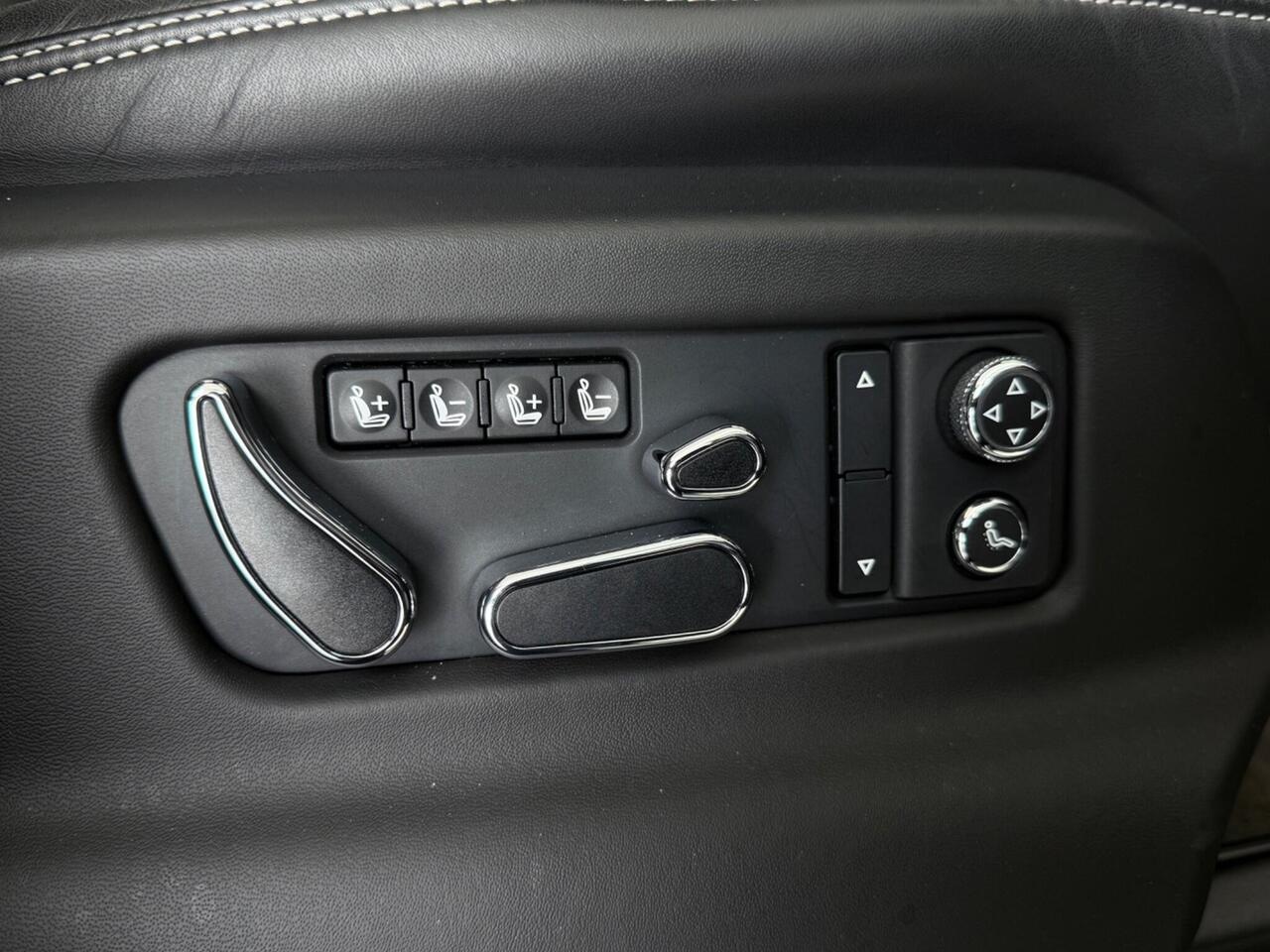 Bentley Bentayga thumbnail Misc Controls