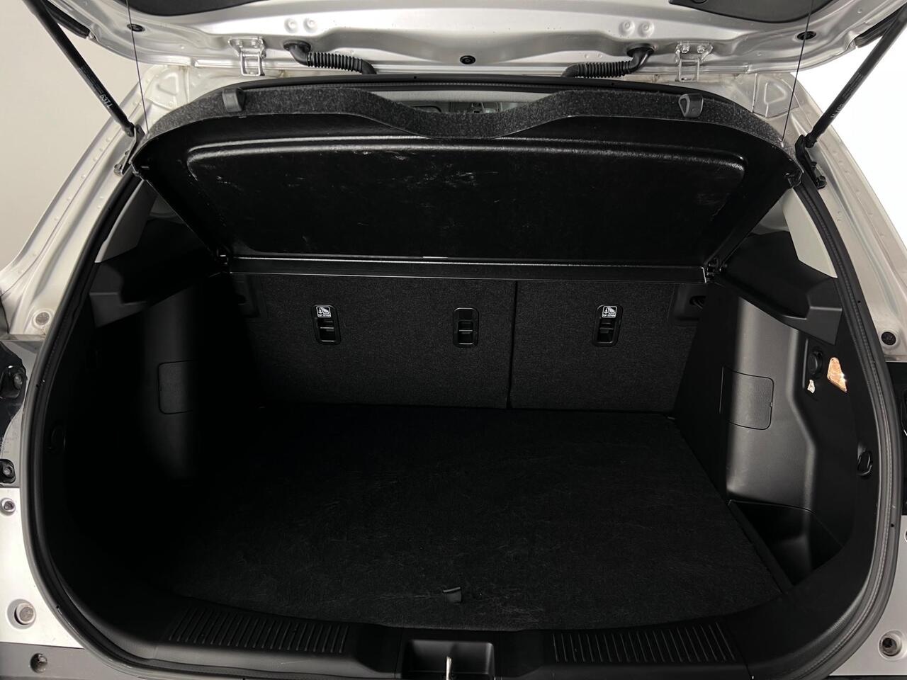 Suzuki S-Cross thumbnail Boot