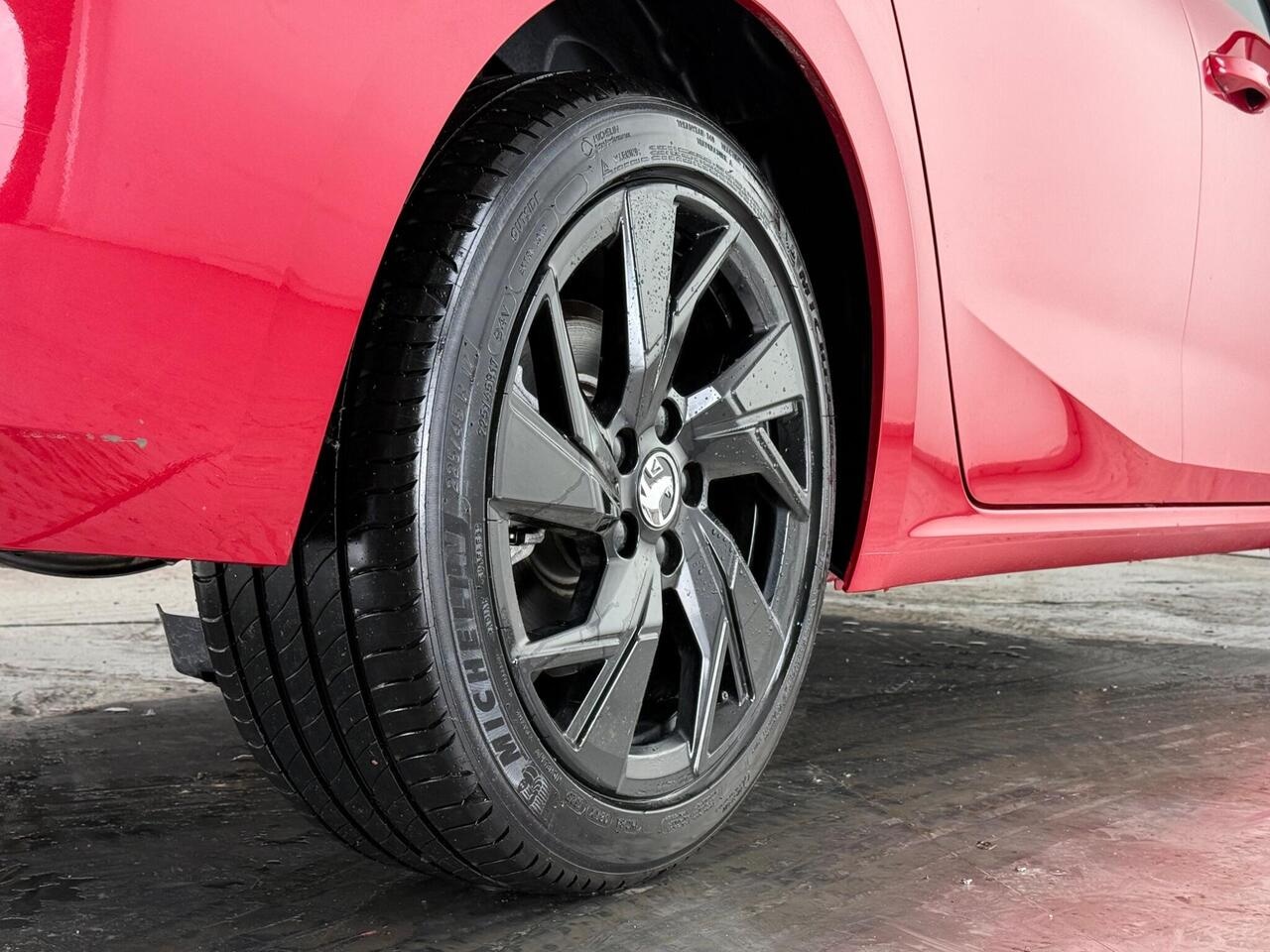 Vauxhall Astra thumbnail Wheel