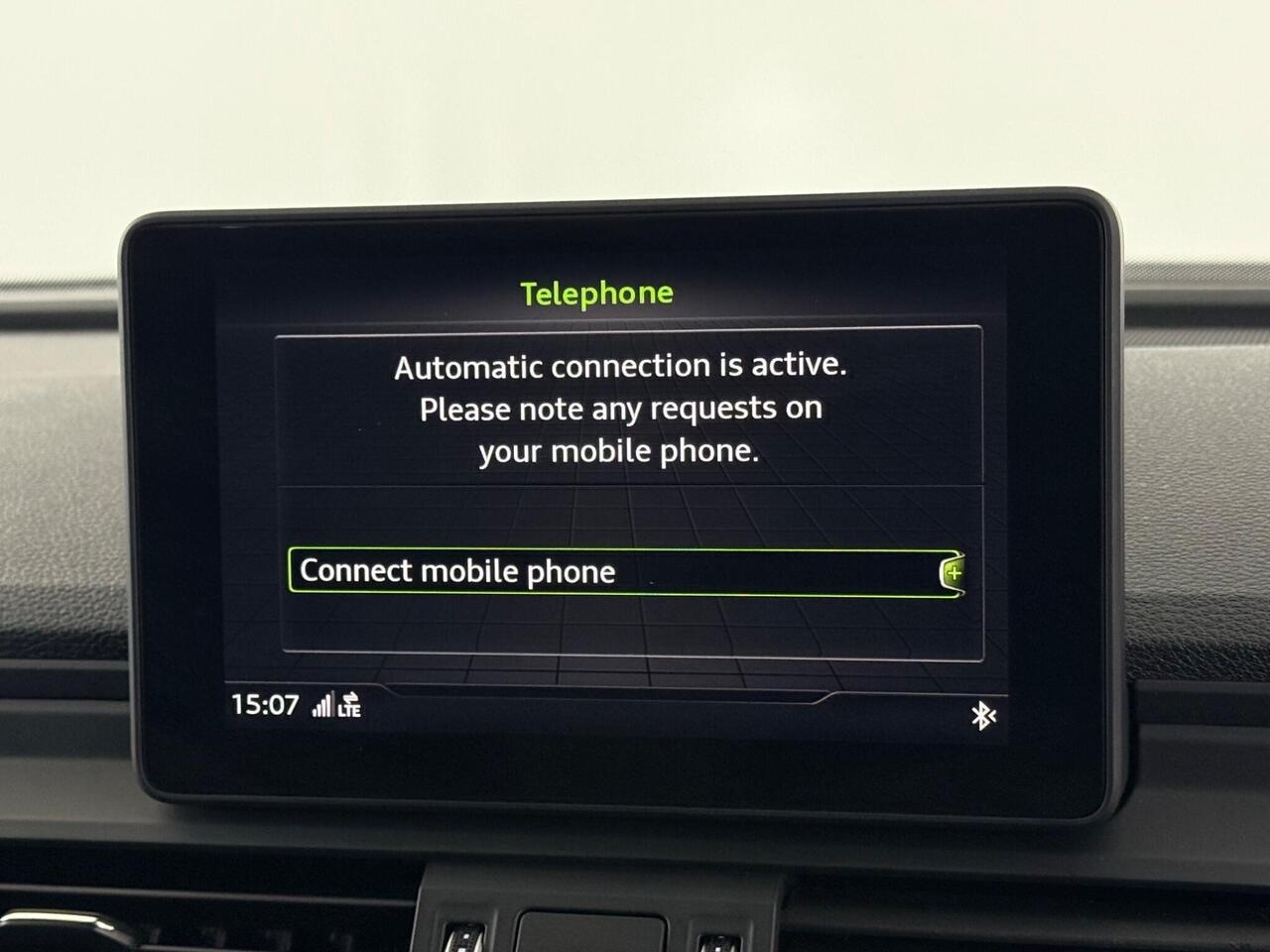 Audi Q5 thumbnail Infotainment System