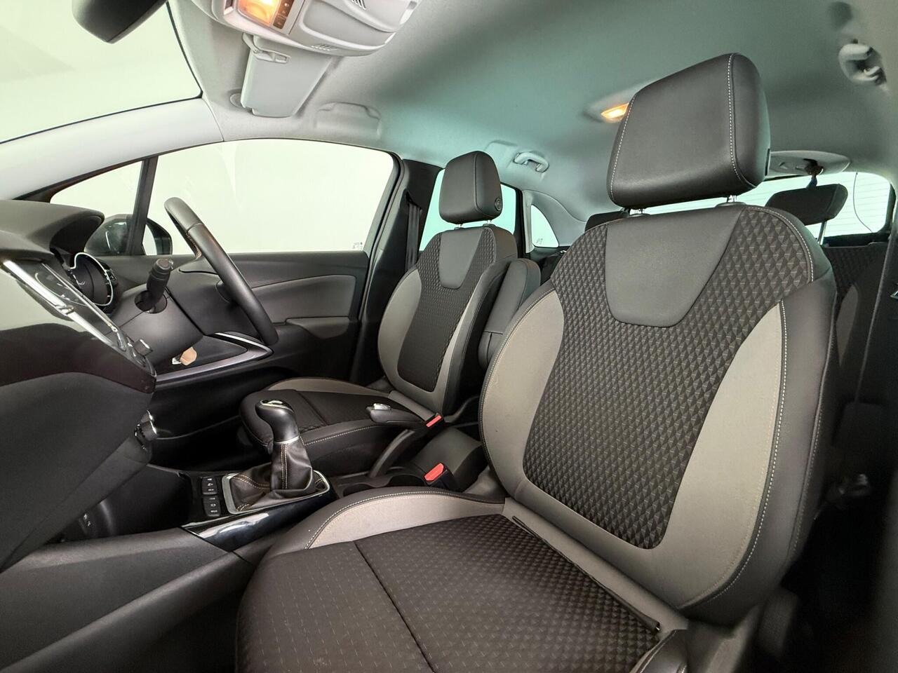 Vauxhall Crossland X thumbnail Seat Front Passenger
