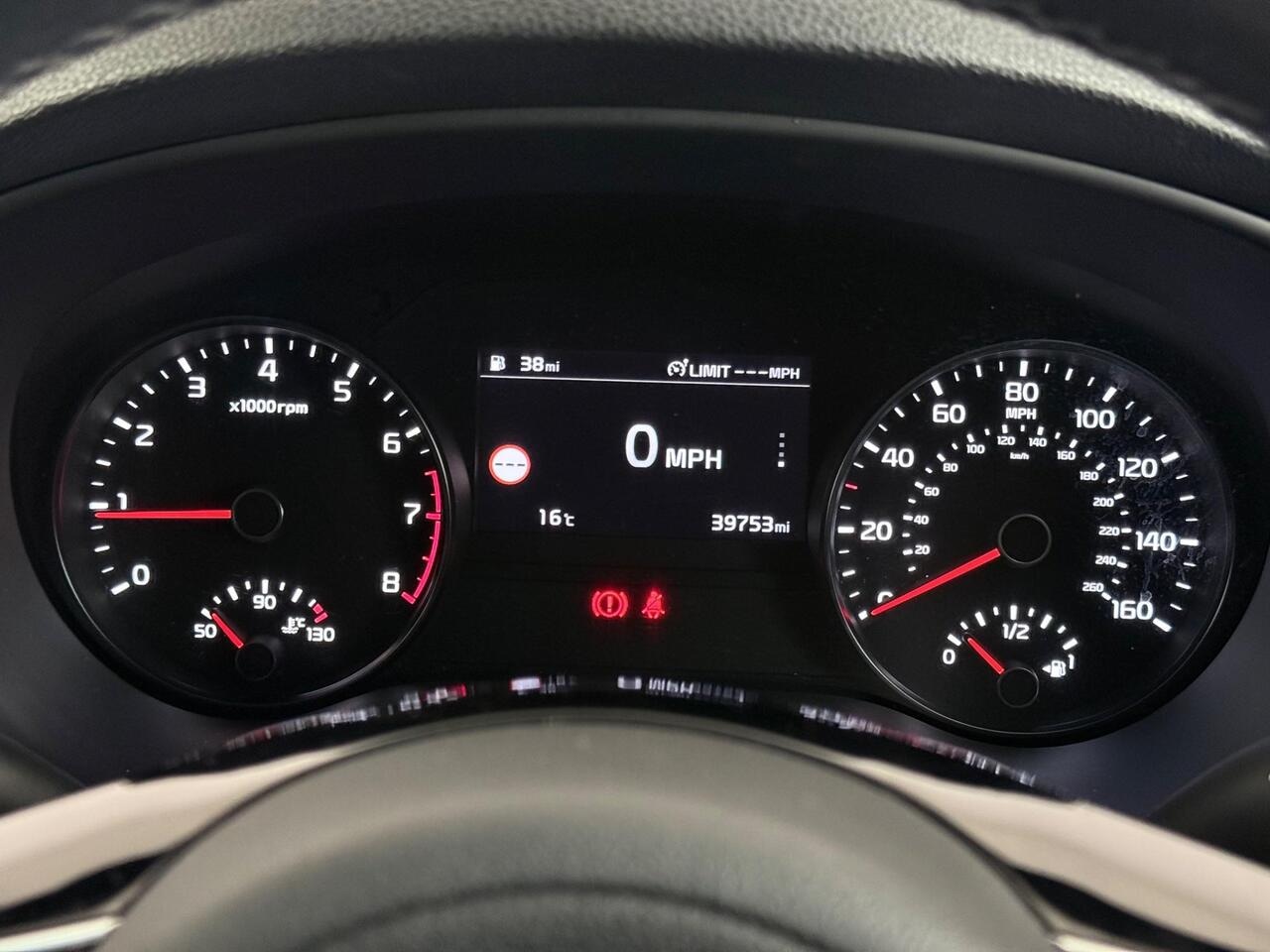 Kia Sportage thumbnail Driver Instruments