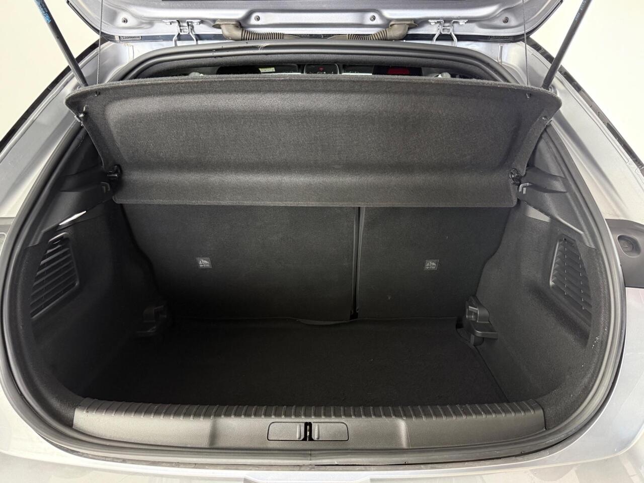 Vauxhall Mokka thumbnail Boot