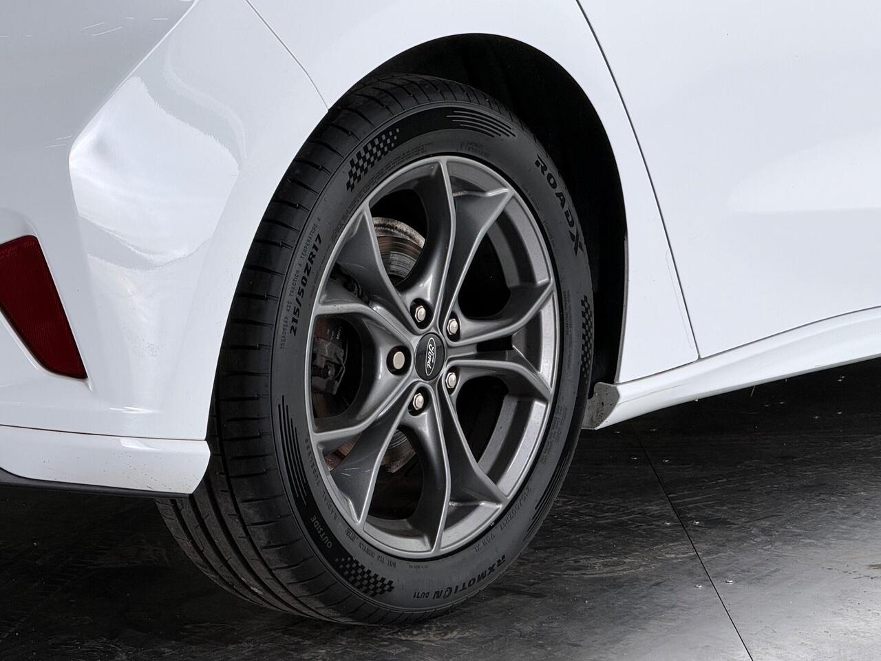 Ford Focus thumbnail Wheel