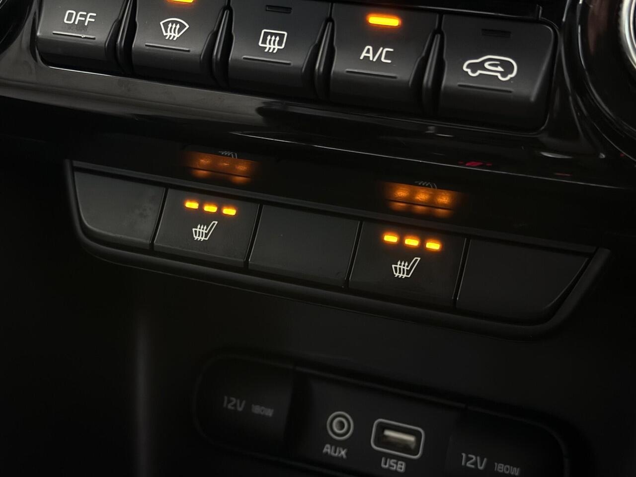 Kia Sportage thumbnail Misc Controls