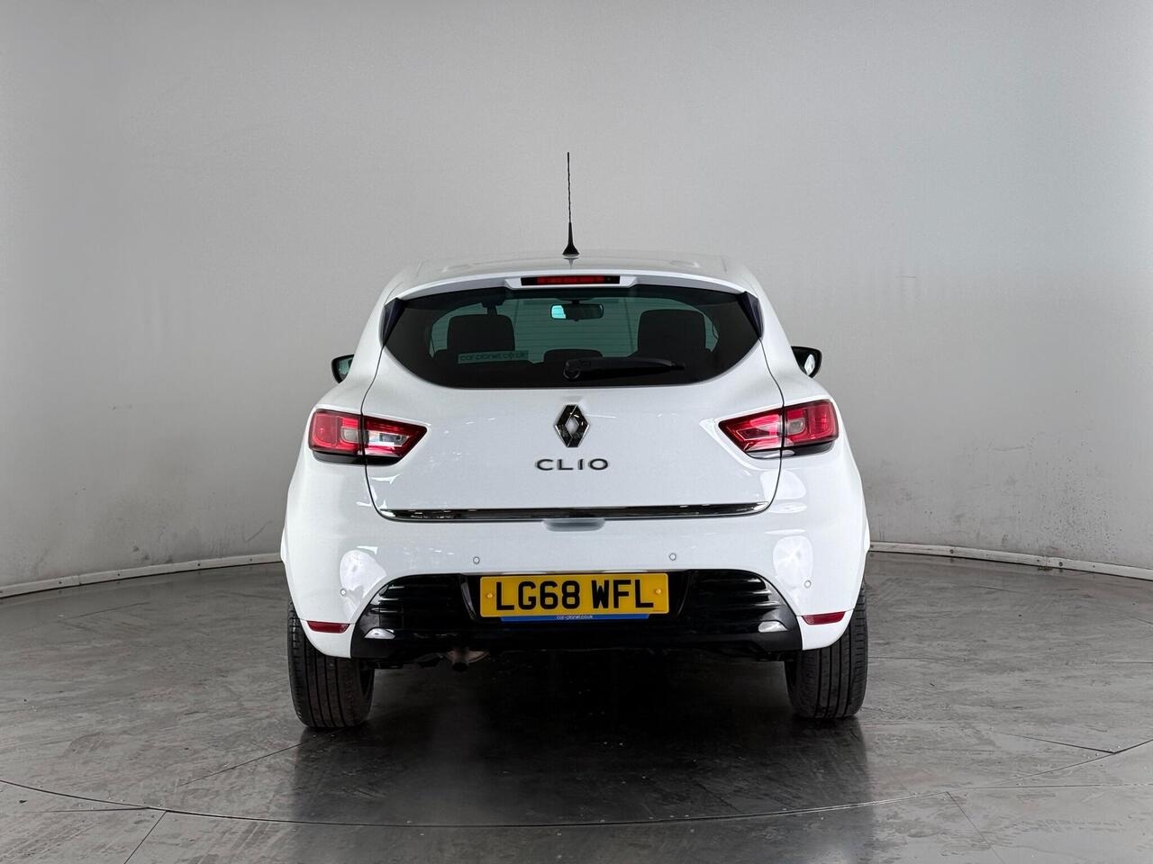 Renault Clio thumbnail Rear