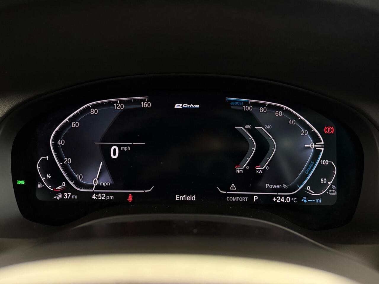 BMW X3 thumbnail Driver Instruments