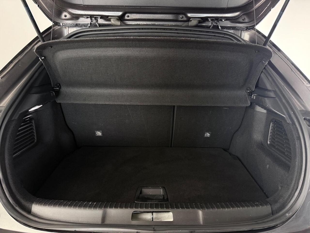 Vauxhall Mokka thumbnail Boot