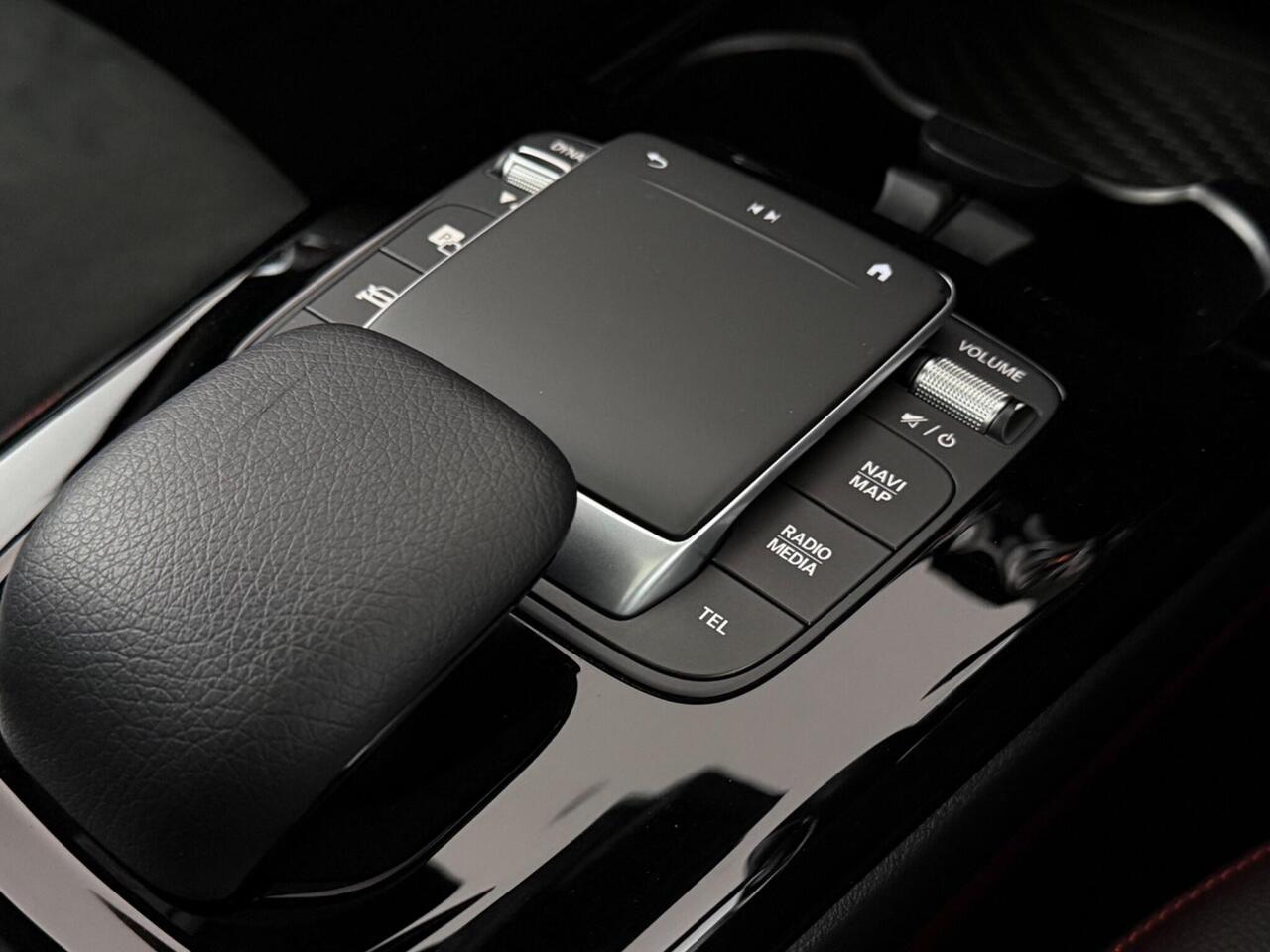 Mercedes-Benz A Class thumbnail Misc Controls