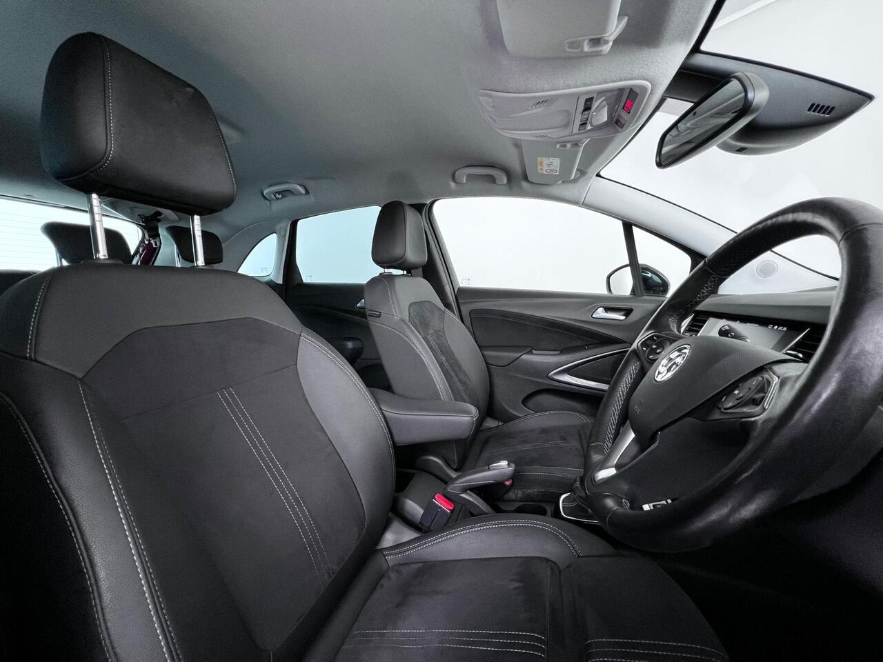 Vauxhall Crossland thumbnail Seat Driver
