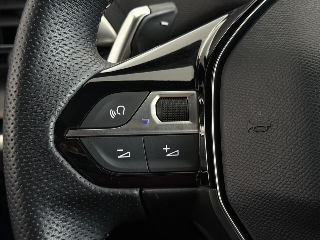 Peugeot 3008 thumbnail Misc Controls