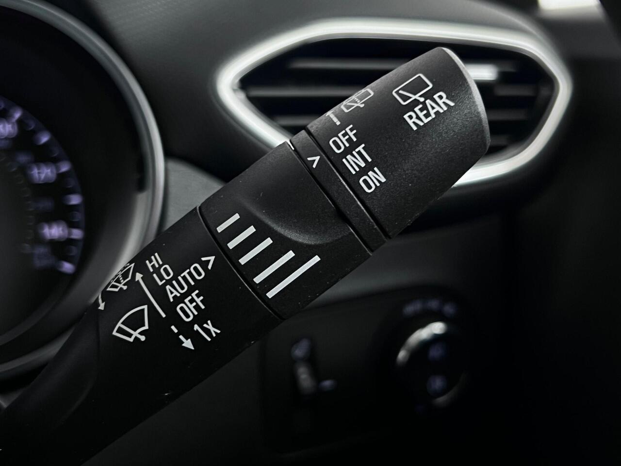Vauxhall Crossland thumbnail Misc Controls