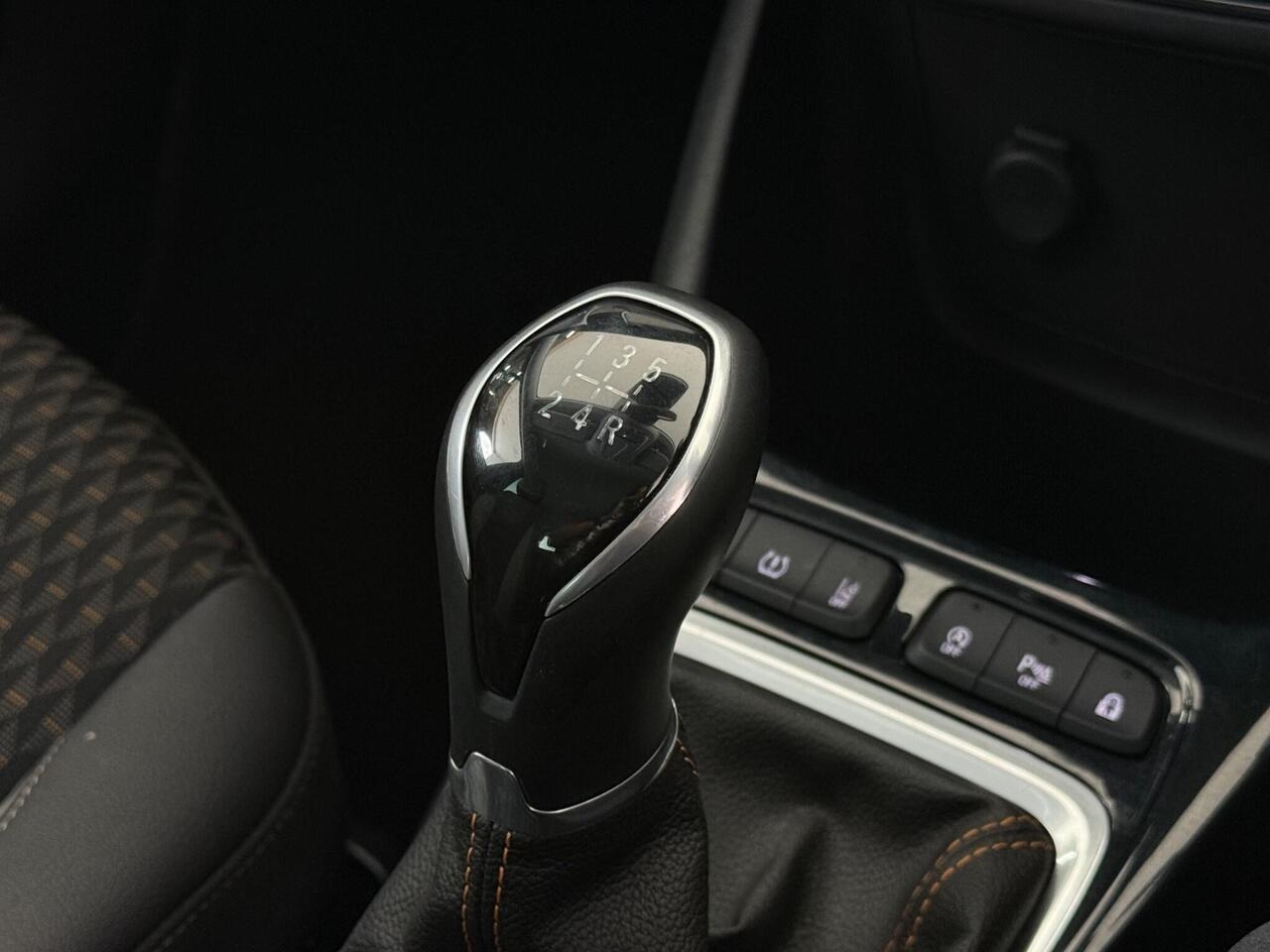 Vauxhall Crossland X thumbnail Interior Front