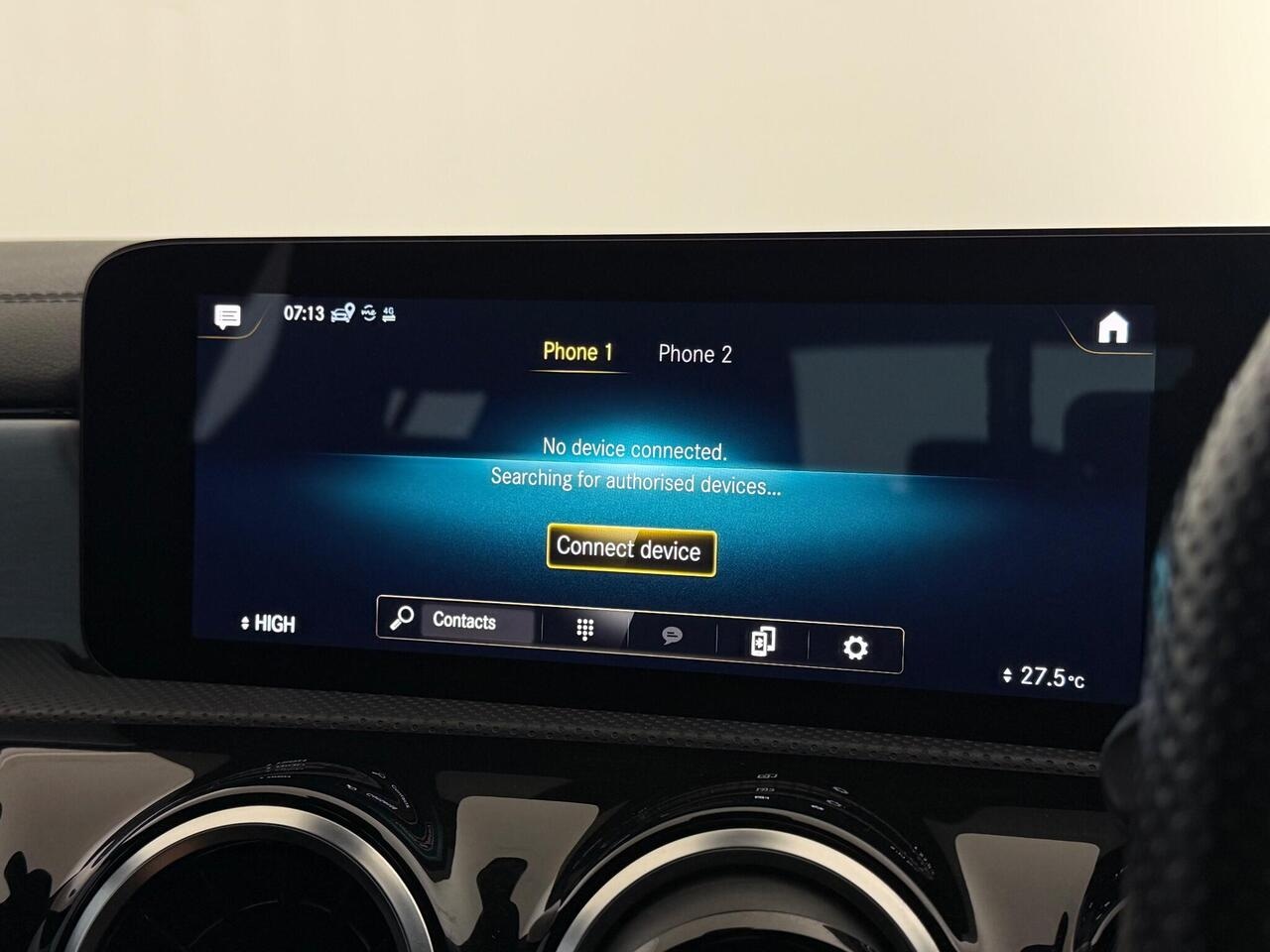 Mercedes-Benz A Class thumbnail Infotainment System