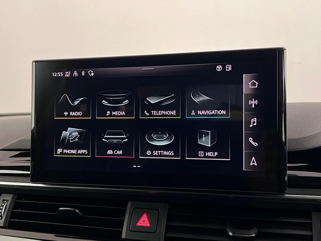 Audi A5 thumbnail Infotainment System