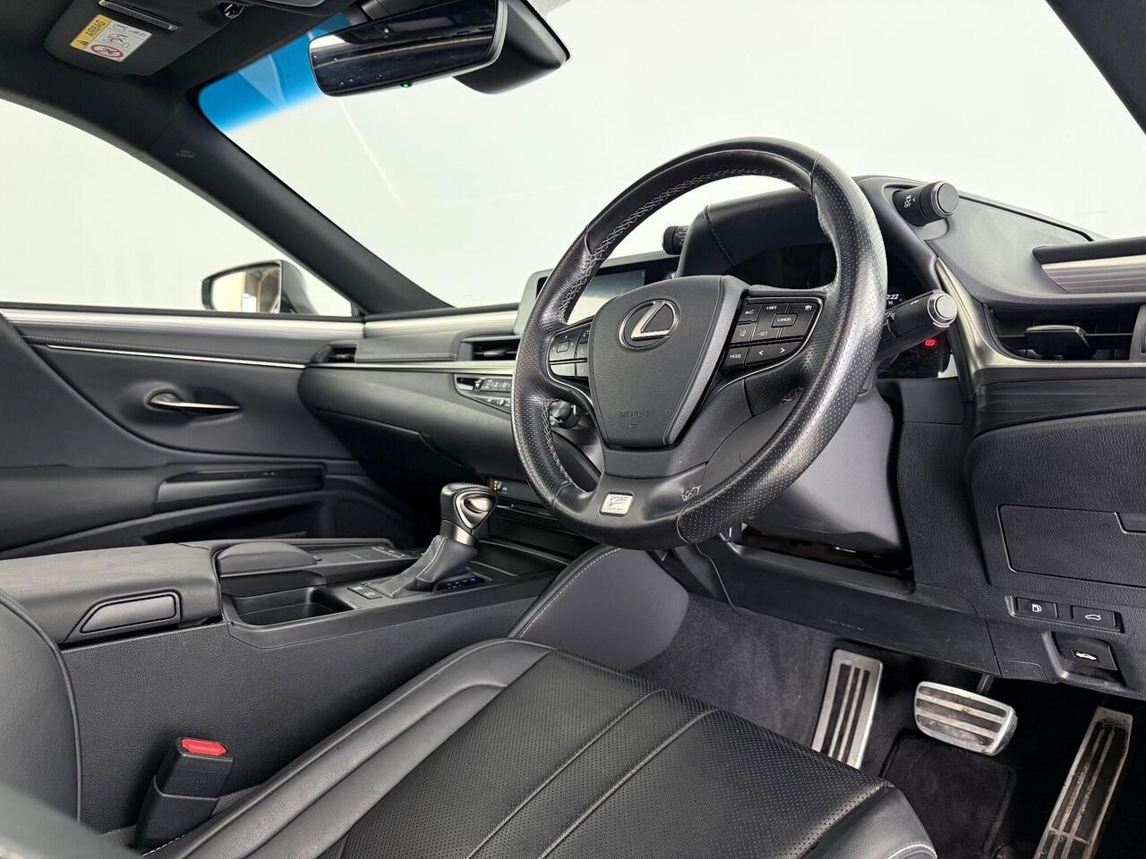 Lexus ES thumbnail Inconclusive