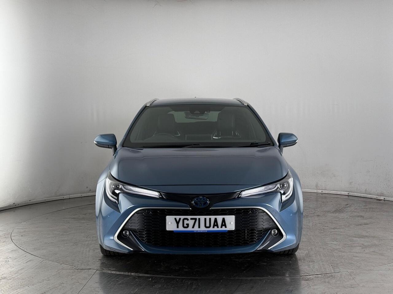 Toyota Corolla thumbnail Front