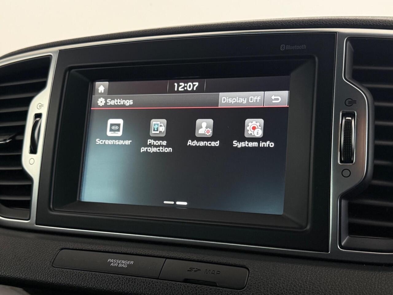 Kia Sportage thumbnail Infotainment System