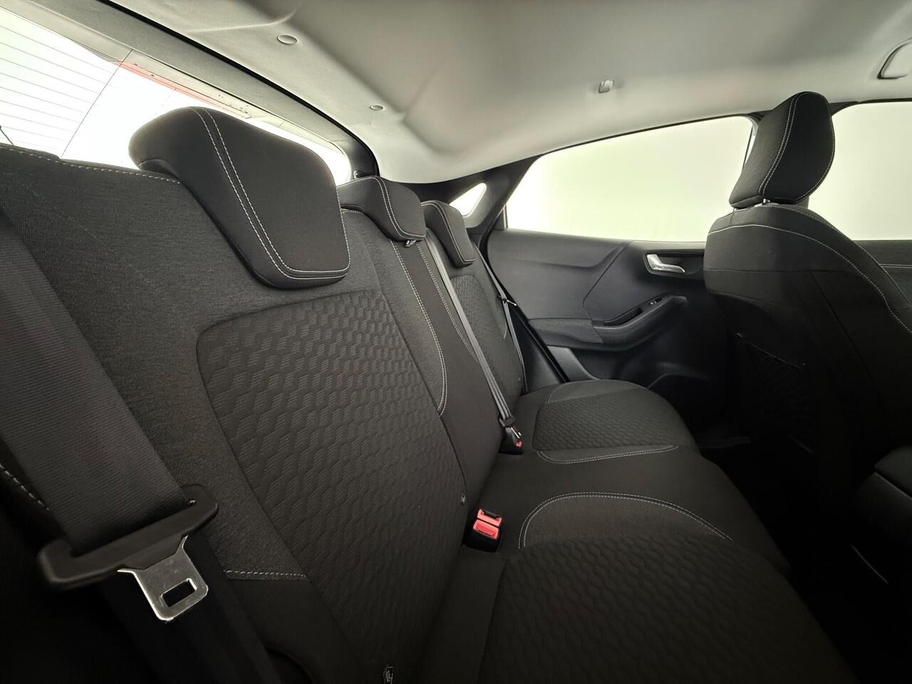 Ford Puma thumbnail Seats Rear