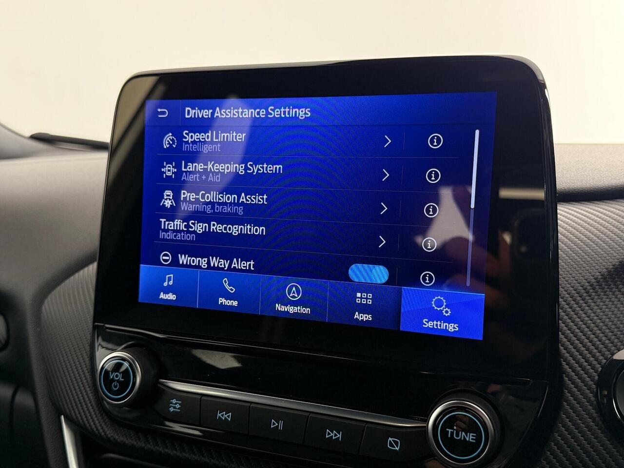 Ford Puma thumbnail Infotainment System