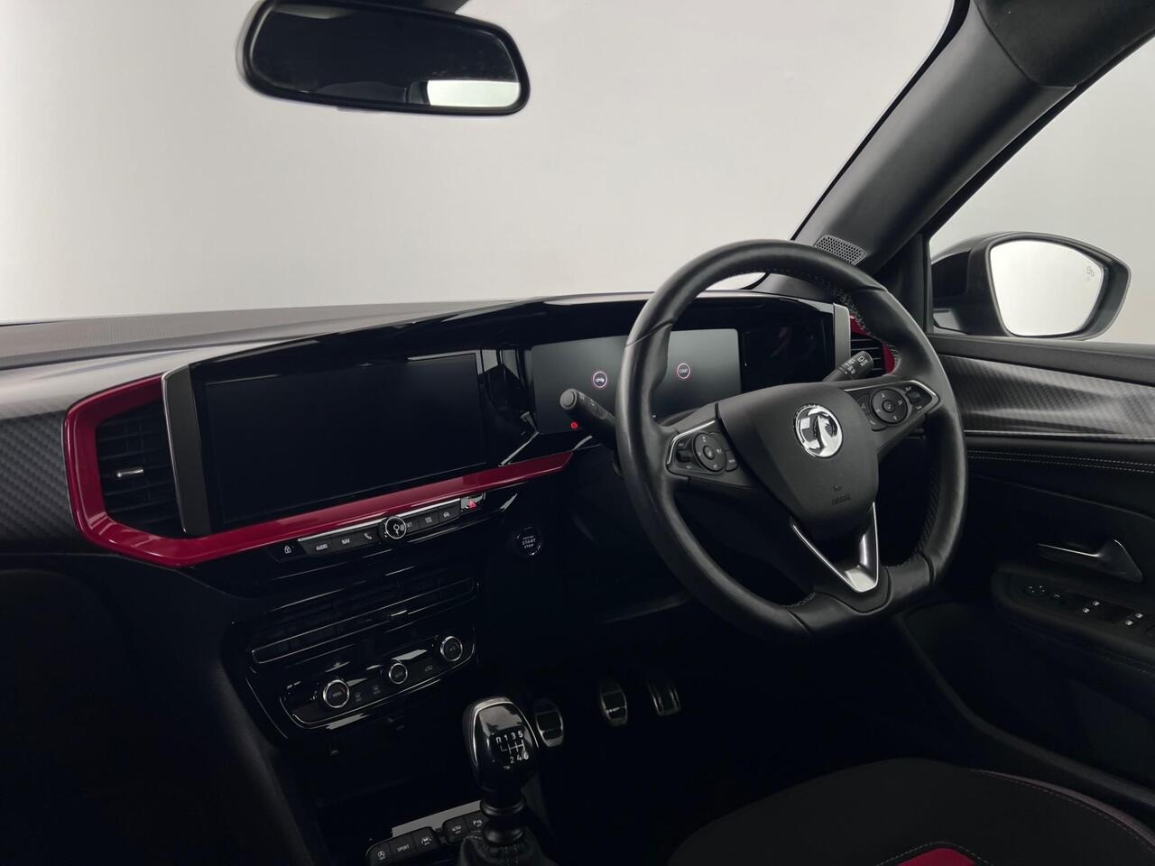 Vauxhall Mokka thumbnail Interior Front