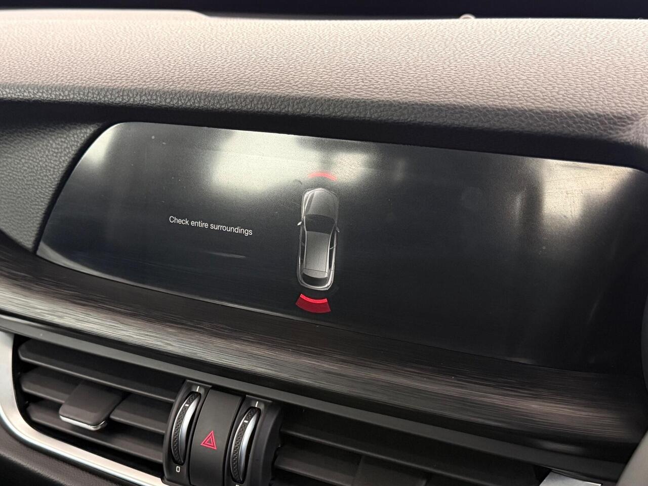 Alfa Romeo Stelvio thumbnail Infotainment System