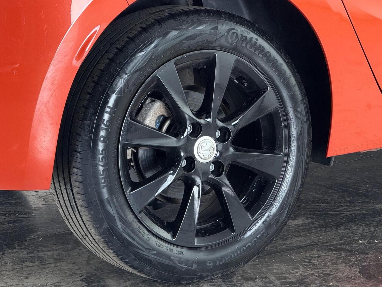 Vauxhall Corsa thumbnail Wheel