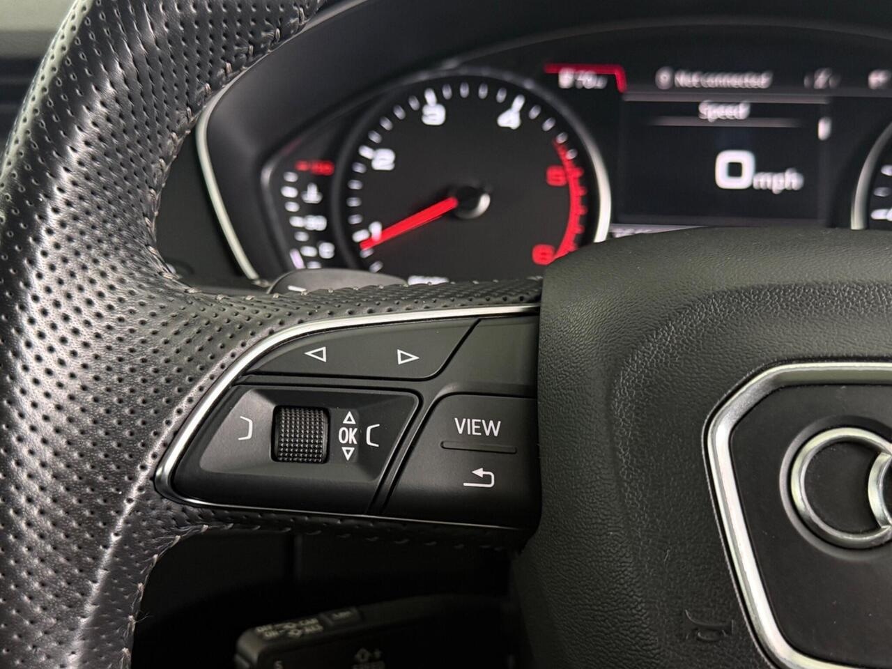 Audi Q5 thumbnail Misc Controls