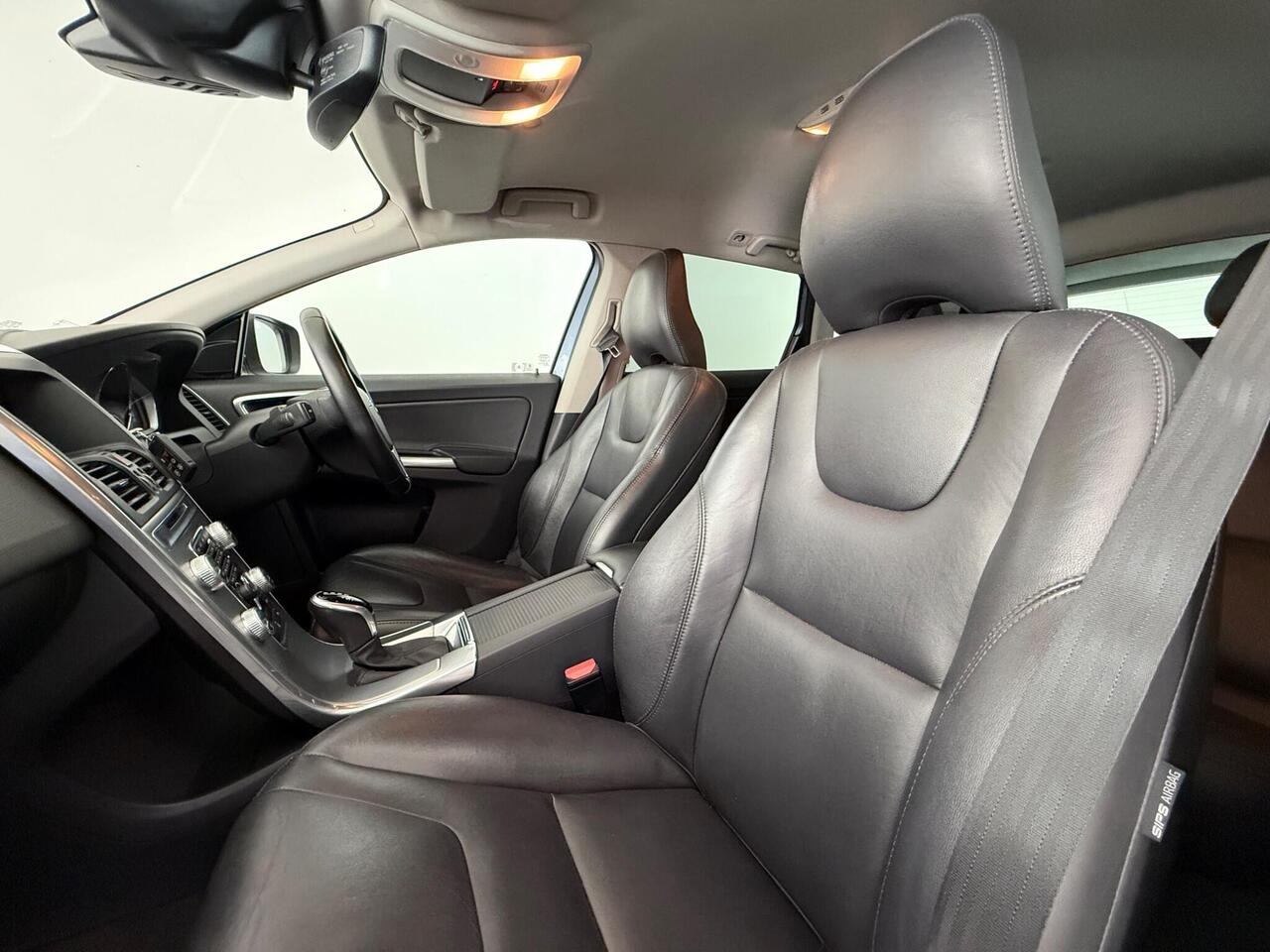 Volvo XC60 thumbnail Seat Front Passenger