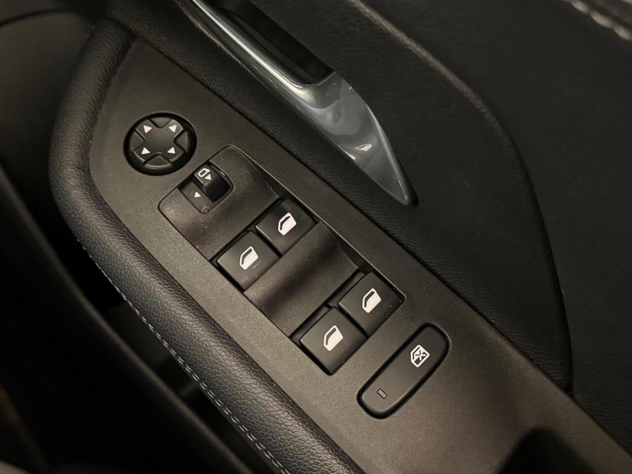 Vauxhall Mokka thumbnail Misc Controls
