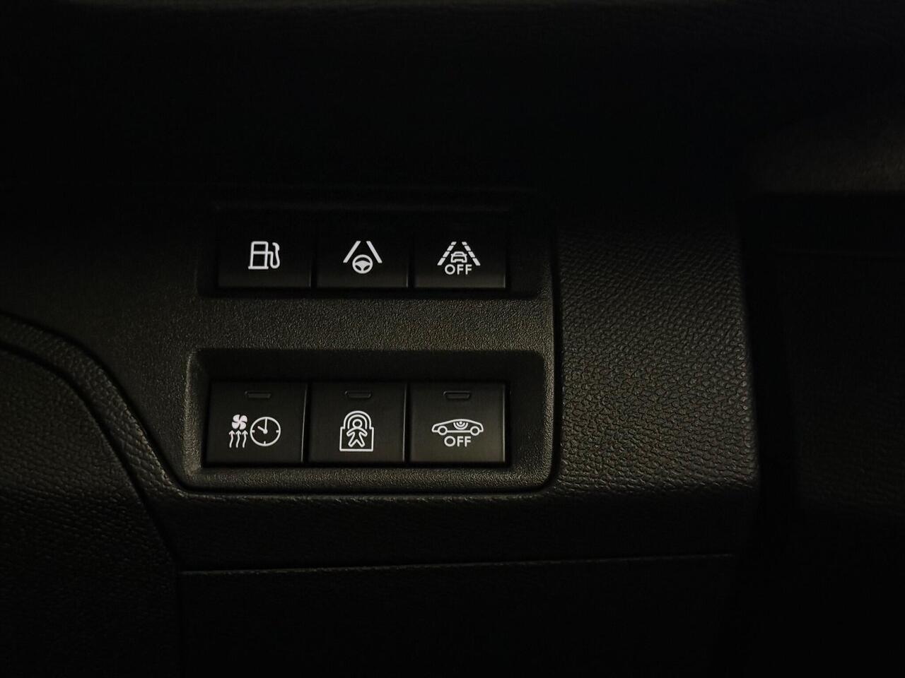 Peugeot 3008 thumbnail Misc Controls