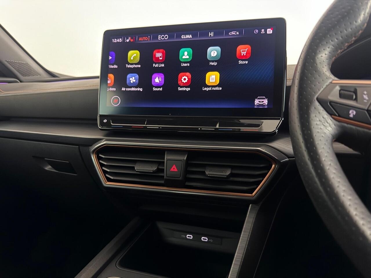 CUPRA Formentor thumbnail Infotainment System
