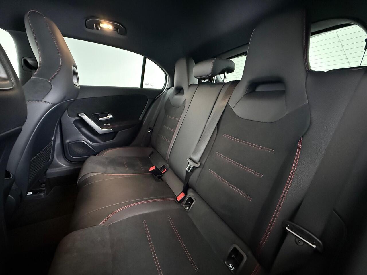 Mercedes-Benz A Class thumbnail Seats Rear