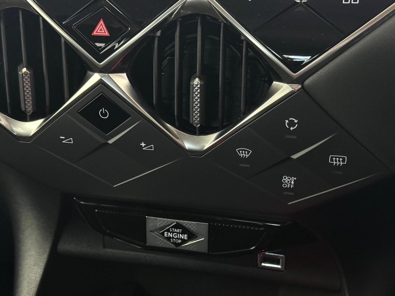 DS AUTOMOBILES DS 3 CROSSBACK thumbnail Misc Controls