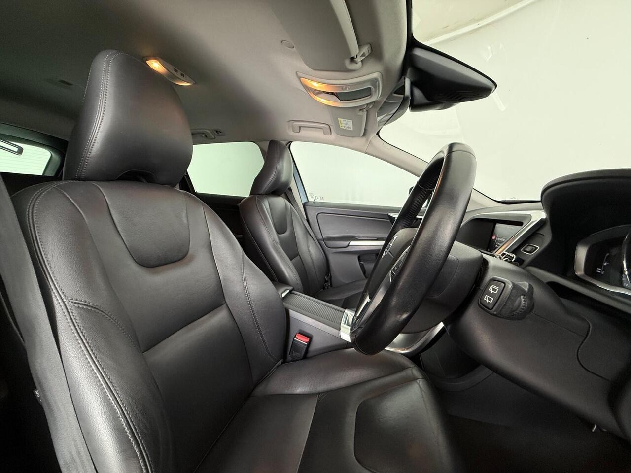 Volvo XC60 thumbnail Seat Driver