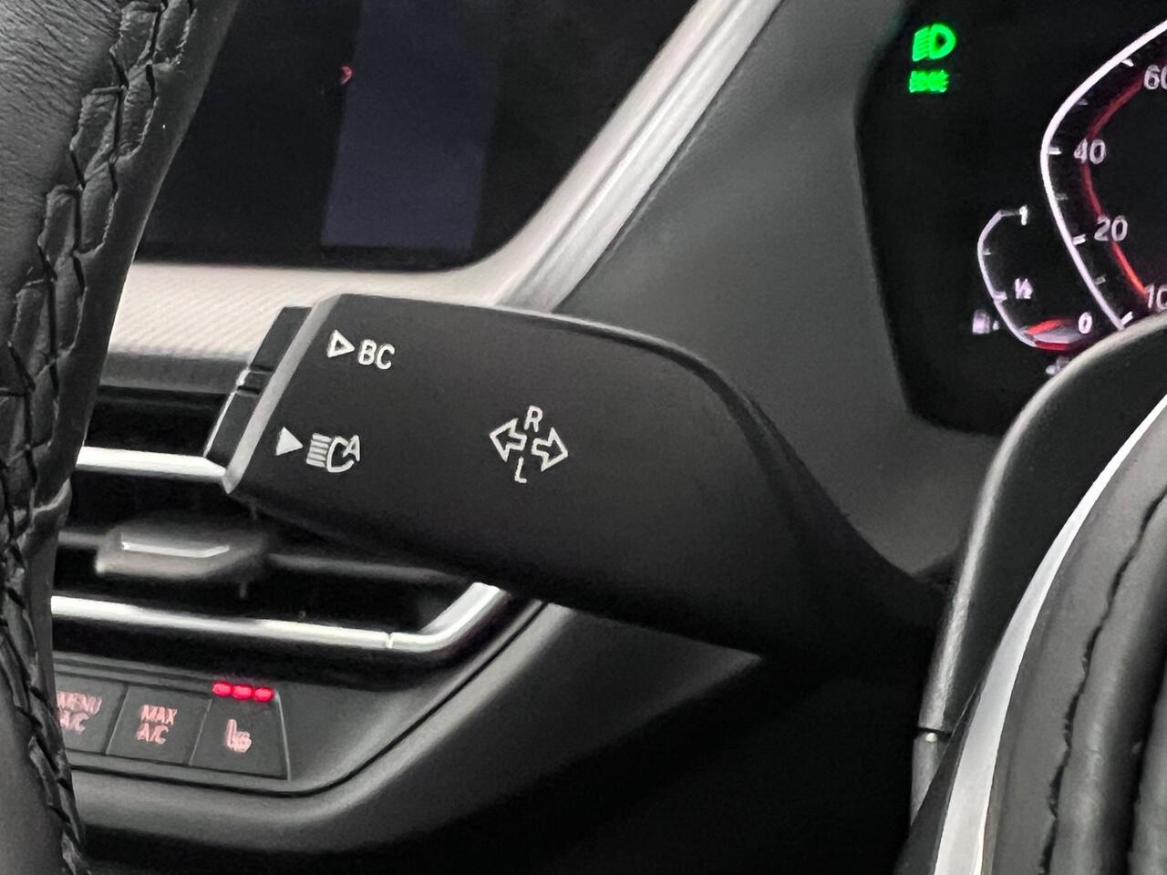 BMW 2 Series Gran Coupe thumbnail Misc Controls