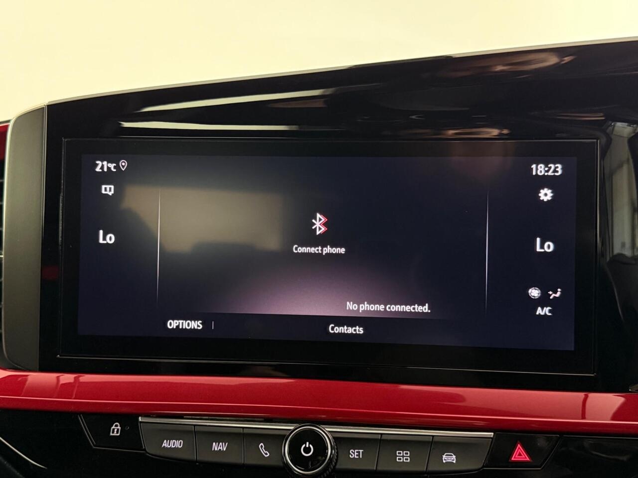 Vauxhall Mokka thumbnail Infotainment System