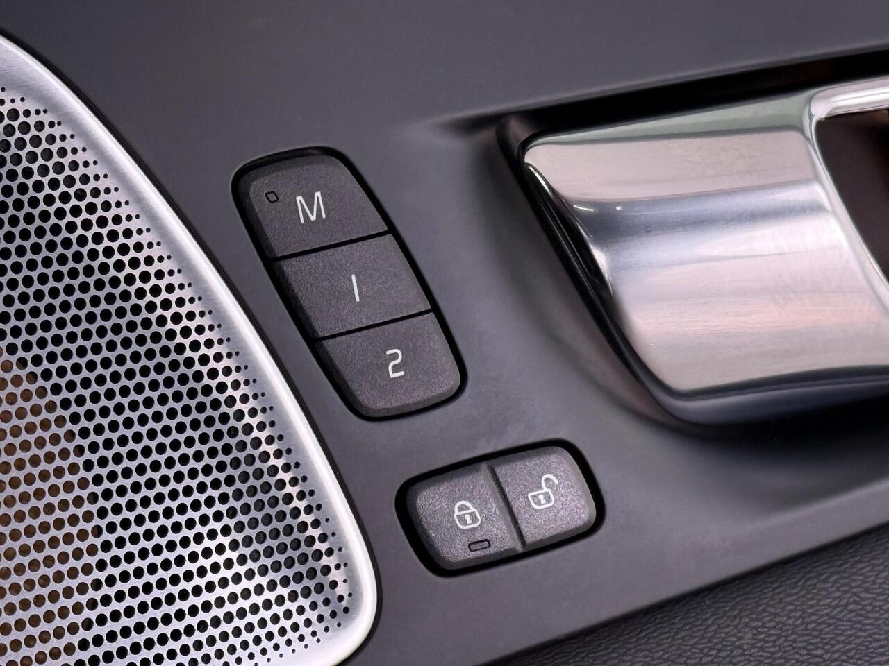 Volvo XC60 thumbnail Misc Controls