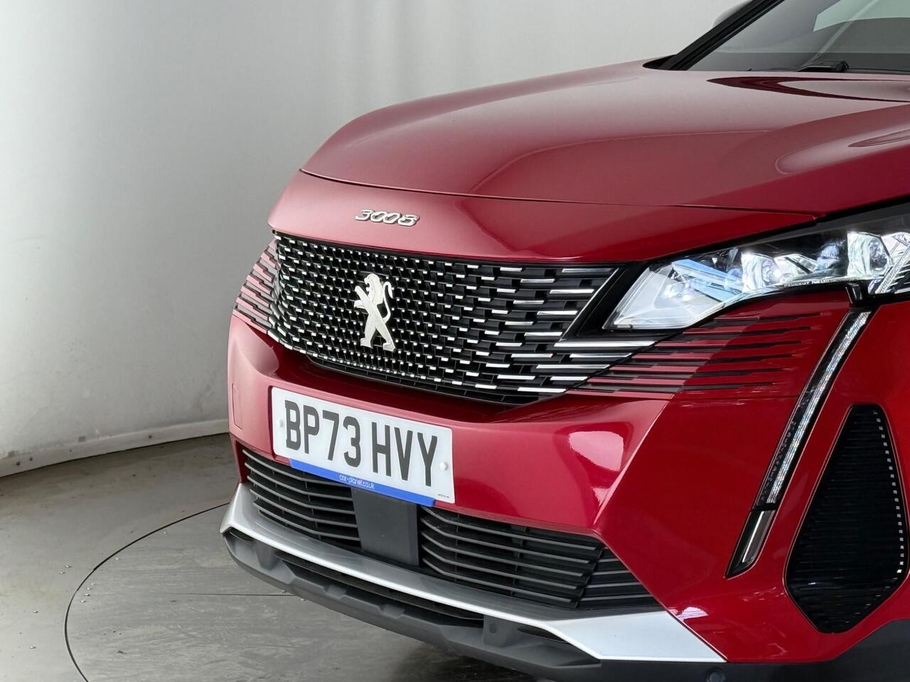 Peugeot 3008 thumbnail Lights Front