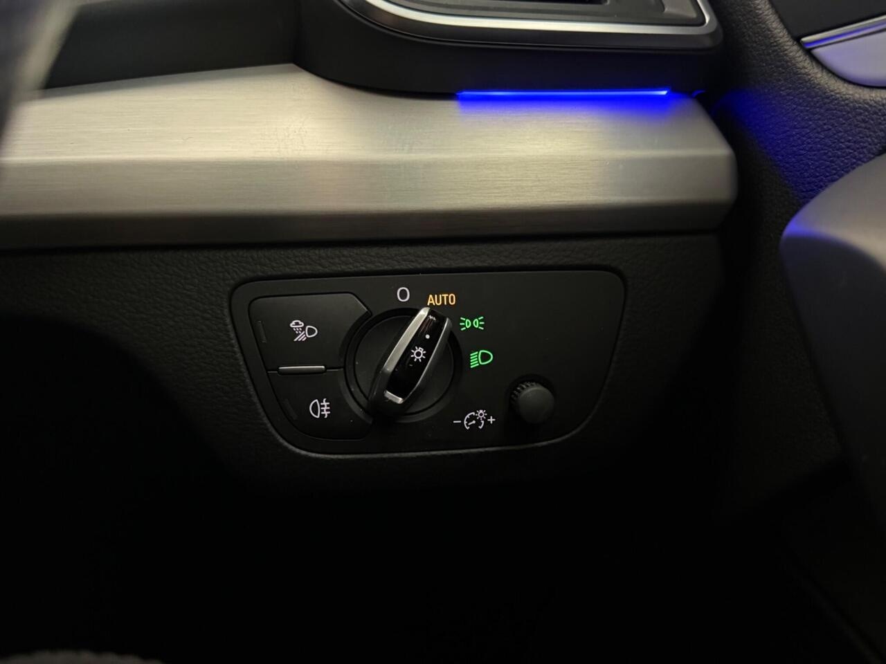 Audi Q5 thumbnail Misc Controls