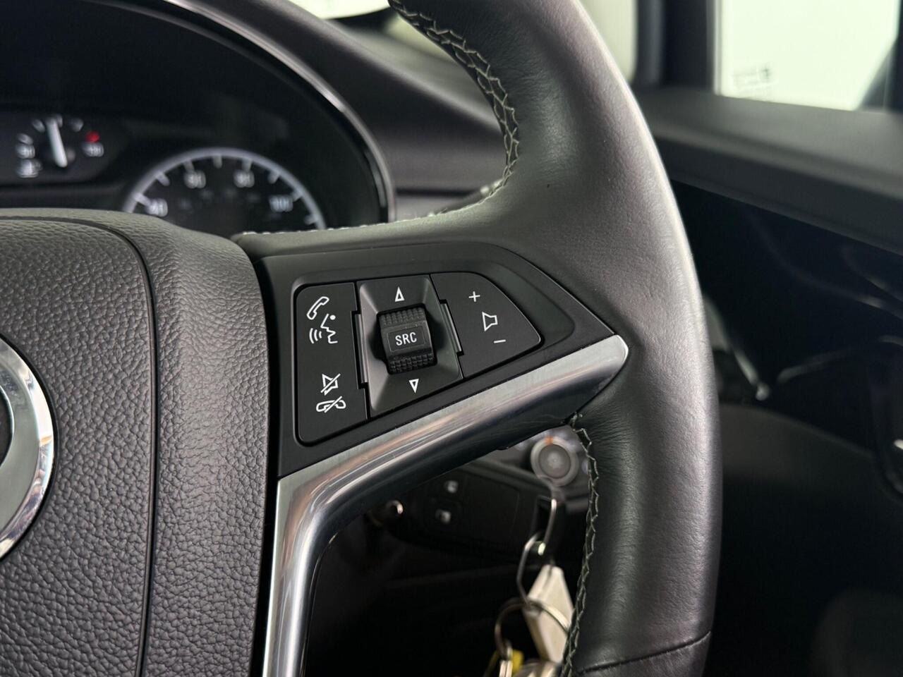 Vauxhall Mokka X thumbnail Misc Controls